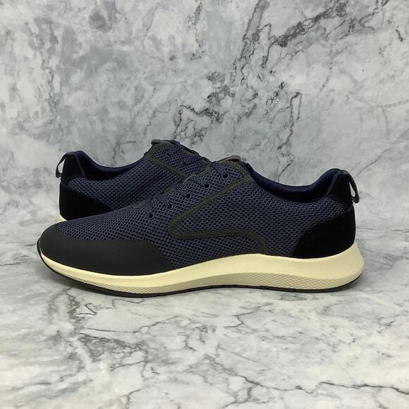 Vince Camuto Size 9.5M Eclipse/Black Emmitt Mesh Trainer Sneaker Shoes BR10-2 - Picture 4 of 10